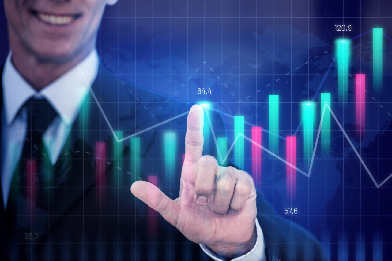 https://asesoresfinancieros.com.co/wp-content/uploads/2025/05/invertir-en-acciones-1280x854.jpg
