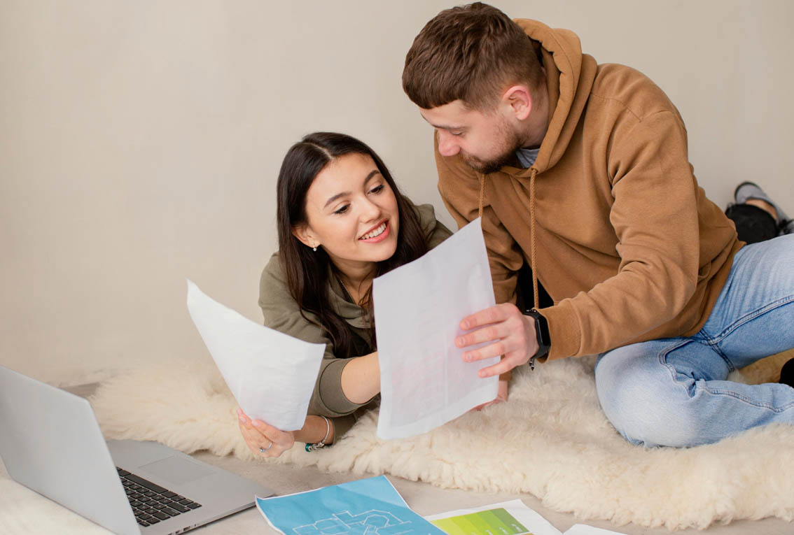 https://asesoresfinancieros.com.co/wp-content/uploads/2026/07/Dividir-gastos-en-pareja.jpg
