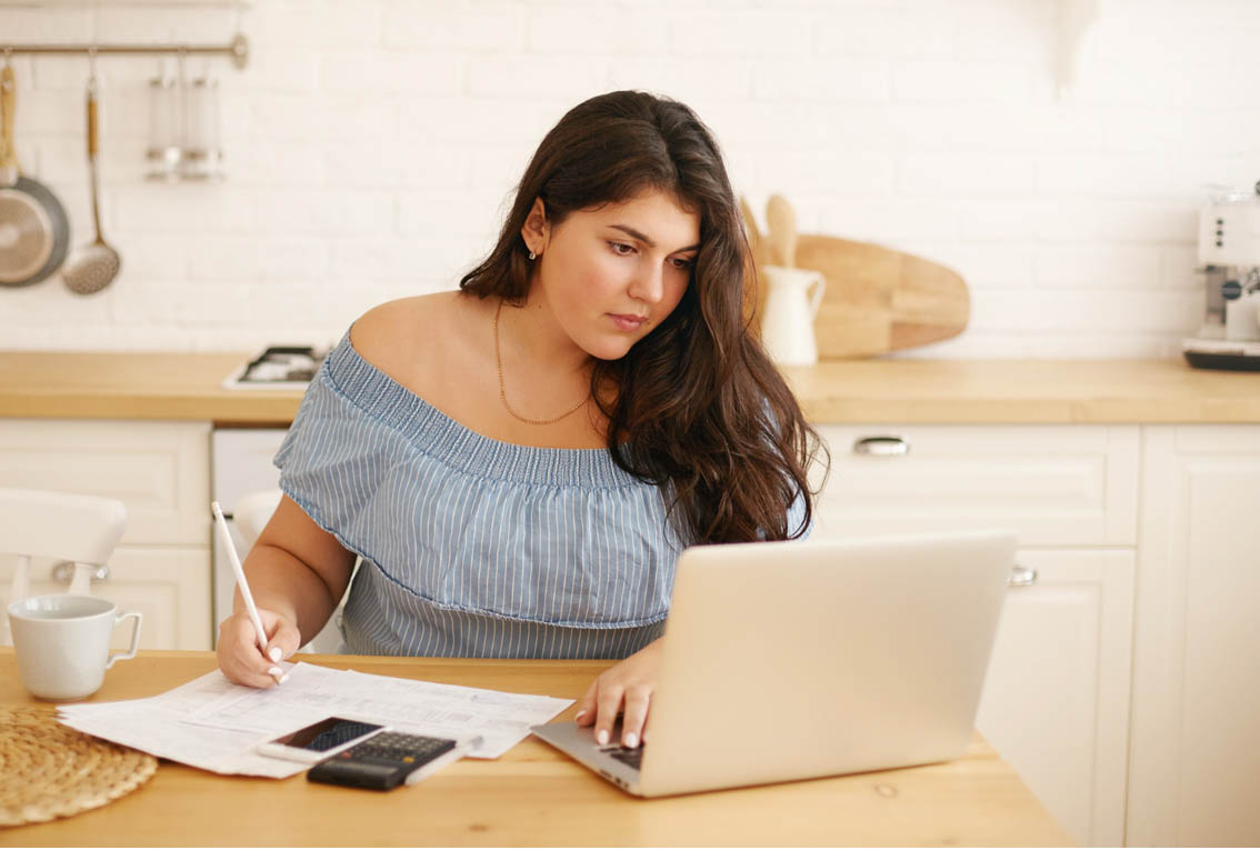 https://asesoresfinancieros.com.co/wp-content/uploads/2026/07/habitos-financieros.jpg